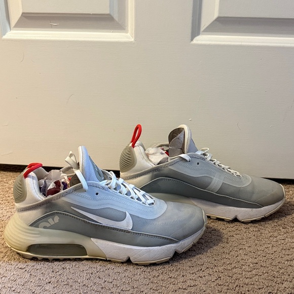Nike Shoes - Nike Women’s Air Max 2090